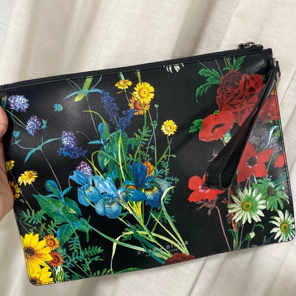 ALICE + OLIVIA floral “midnight meadow” wristlet